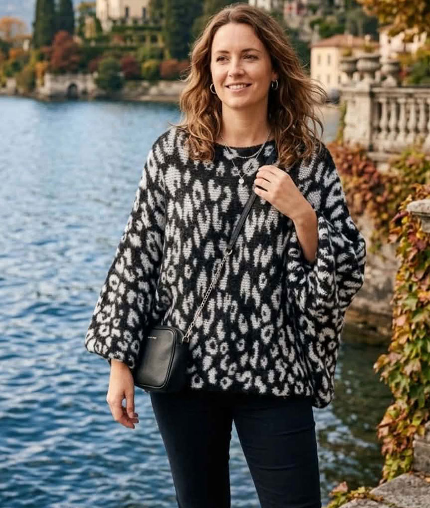 1 Oversized Leopard Jumper - Image 1